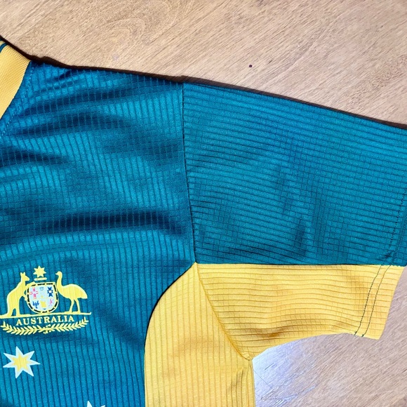 Australian Souvenir Unisex T-Shirt AUS Performance, Small - Picture 7 of 7